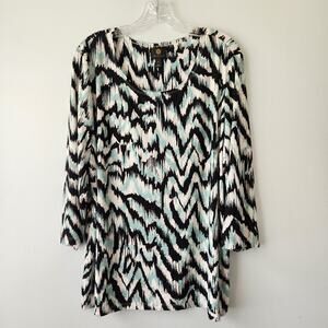 JM Collection Tops Women's 2X Plus Mint Black White Classic Office Workwear Boho